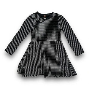 Tea Collection | Long Sleeve Wrap Neck Dress (6) 🖤🤍